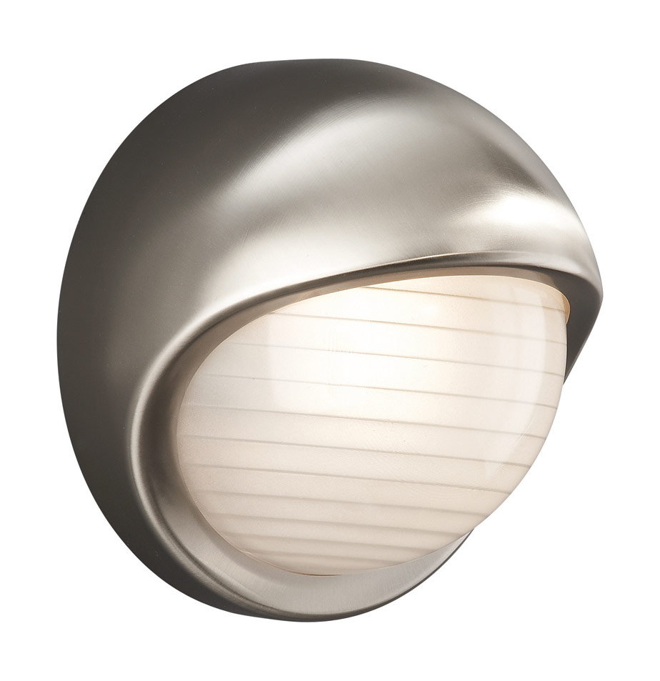 Manchester 1 Light E27 Stainless Steel Outdoor IP44 Wall Light With Glass Shade
